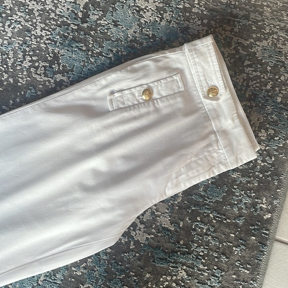 Talbots Summer White with Gold T Buttons Ankle Length Cotton Pants Size 2 - Picture 3 of 13